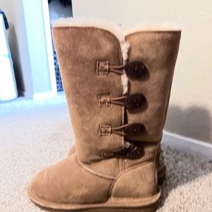 Bear paw calf boots